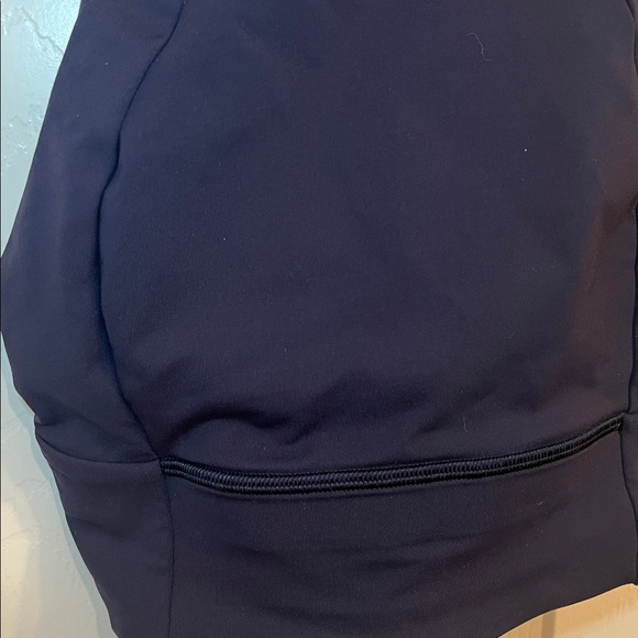 Lululemon Women’s Energy Sports Bra Top - Picture 4 of 8